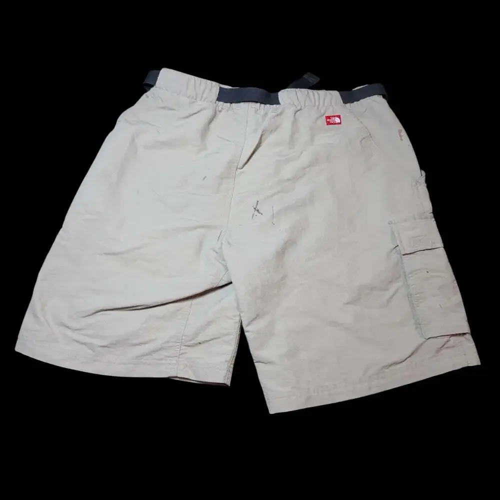 The North Face Mens Beige Cargo Hiking Shorts with Built-In Belt Size M